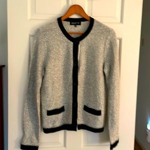 Jones New York women’s large jacket